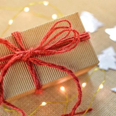 Hostess gifts are such a sweet way to show your appreciation for being invited into someone's home. I've been on both the receiving end and the giving end of hostess gifts, and I wanted to share with you some of my favorites over the years. @mferrell